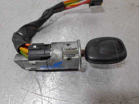 Foto 3ª: Motor de Arranque Renault Clio EXCEPTION 75CV 55KW [D4F G7] (2006)