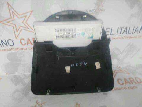 Foto 2ª: Pantalla Multifuncion Renault Clio BUSINESS 86CV 63KW (2006)