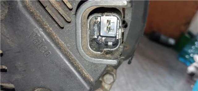 Foto 3ª: Alternador Renault Kangoo 1.5 AUTHENTIQUE [1.5 LTR. - 48 KW DCI DIESEL] [K9KA704]