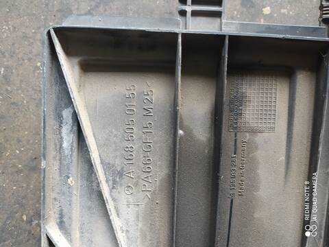 Foto 3ª: Electroventilador Mercedes Clase A 140 140 168.031) 82CV 60KW [166940] (1999)