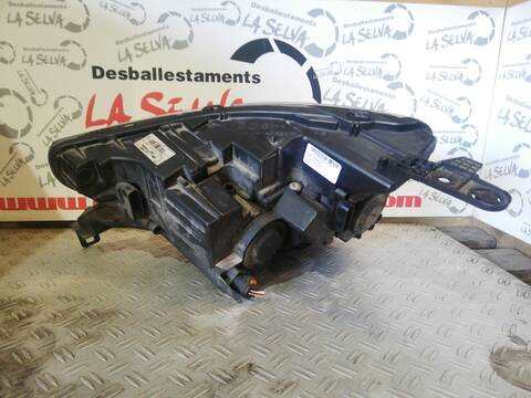 Foto 3ª: Faro Derecho Citroen C4 YHS BERLINA (2022)