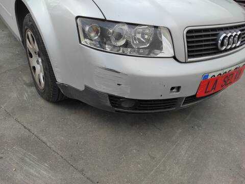 Foto 2ª: Paragolpes Delantero Audi A4 AWX BERLINA (2001)