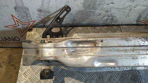 Foto 3ª: Refuerzo Paragolpes Delantero Audi A6 2.0 TDI AVANT 170CV 125KW [CAHA] (2010)