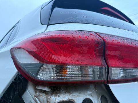 Foto 2ª: Piloto Trasero Izquierdo Hyundai i30 G3LC (2017)