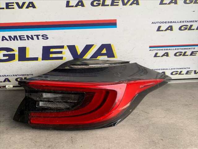 Piloto Trasero Derecho Toyota Yaris 1.5 HIBRID 116CV 0CV