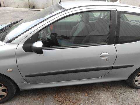 Puerta Delantera Izquierda Peugeot 206 8HX