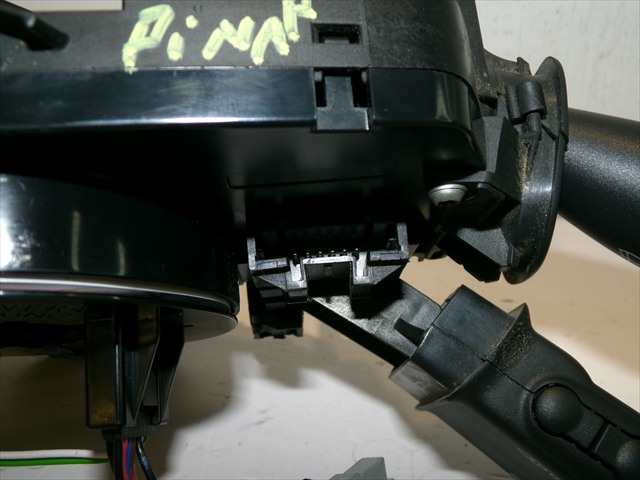 Foto 4ª: Mando Multifuncion Renault Megane 1.9 DCI SEDAN,2002-2008 [F9QE8] (2006)