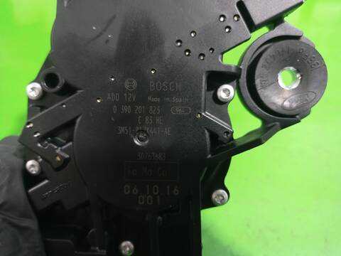 Foto 2ª: Motor Limpia Trasero Ford S Max TITANIUM 140CV 103KW CA1) [QXWB] (2006)