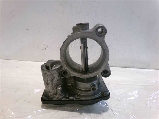 Foto 2ª: Caja Mariposa Bmw Serie 5 520 2.0 D F10,2009-2013 [N47D20C] (2012)