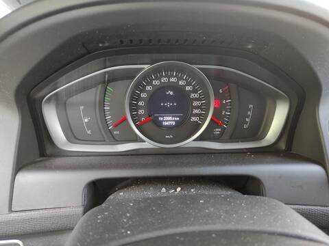 Foto 2ª: Cuadro de Instrumentos Volvo XC 60 D5204T7 (2014)