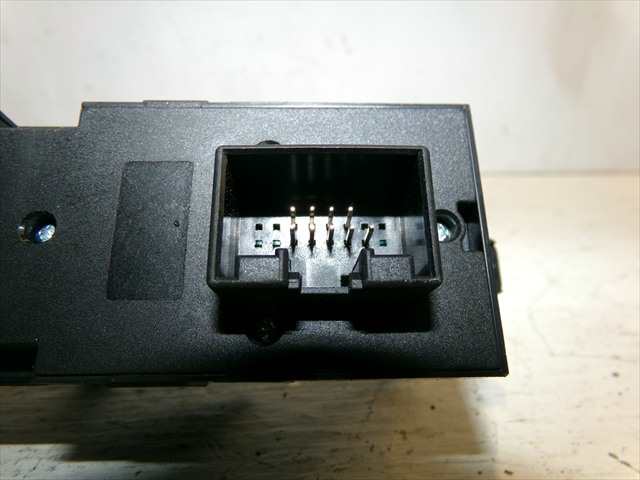 Foto 4ª: Botonera Elevalunas Skoda Octavia 1.9 TDI 1996-2004 [ALH] (2004)