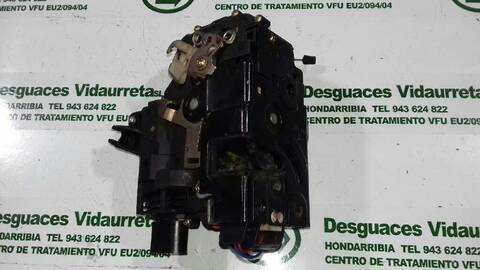 Cerradura Puerta Delantera Derecha Volkswagen Passat 1.9 TDI BERLINA 130CV 96KW