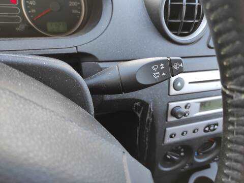 Foto 1ª: Mando Multifuncion Ford Fiesta FXJA (2005)
