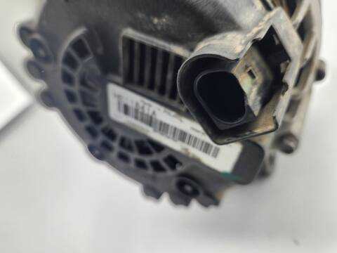 Foto 2ª: Alternador Mercedes Clase ML 350 3.0 D 258CV 190KW AUT. W166) BLUETEC 166.004) OM642 [OM642826] (2012)