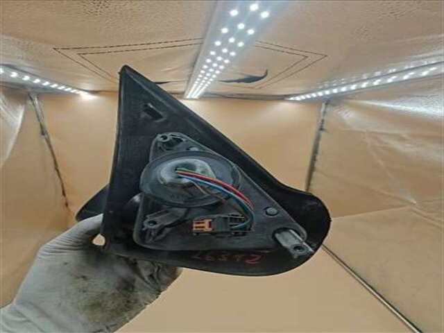 Foto 3ª: Retrovisor Izquierdo Peugeot 206 1.6 CC [1.6 LTR. - 80 KW HDI FAP CAT (9HZ - DV6TED4)] [9HZ / DV6TED4]