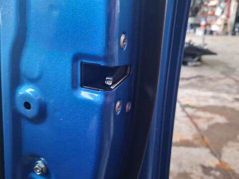 Cerradura Puerta Delantera Derecha Hyundai i30 KLASS 95CV 70KW