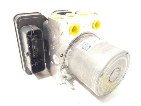 Foto 1ª: Abs Renault Clio LIMITED 91CV 67KW [H4D470] (2023)