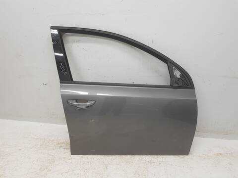 Puerta Delantera Derecha Volkswagen Golf ADVANCE 113CV 83KW