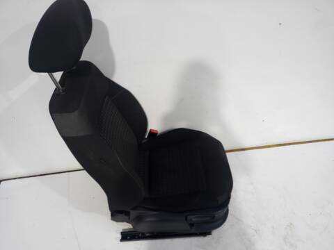 Foto 2ª: Asiento Delantero Derecho Volkswagen Polo ADVANCE BLUEMOTION 90CV 66KW [CUSB] (2014)