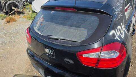 Foto 3ª: Portón Kia Rio CONCEPT 86CV 63KW (2011)