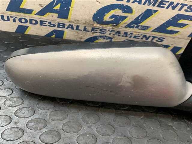 Foto 3ª: Retrovisor Derecho Citroen Xsara 1800 16V 12CV/81KW 0CV [LFY] (1999)