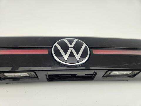 Foto 3ª: Piloto Trasero Central Volkswagen T-Cross SPORT 110CV 81KW [DLAA] (2023)