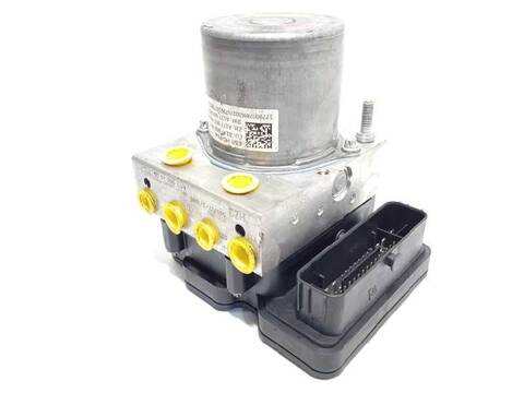 Foto 2ª: Abs Mercedes Clase A 140 A 220 4MATIC 177.145) BERLINA 190CV 140KW [654920] (2020)