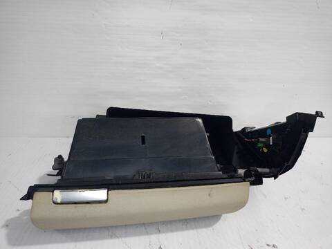 Foto 3ª: Guantera Land Rover Discovery TDV6 HSE AUT. 245CV [306DT] (2009)