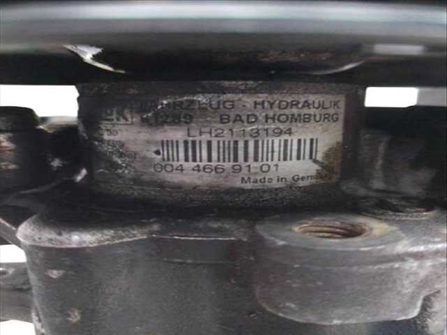 Foto 3ª: Bomba de Direccion Mercedes Clase S 220 S 350 221.056 221.156) 272CV (2005)