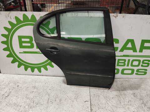 Puerta Trasera Derecha Seat Toledo 1.9 TDI 110CV 81KW