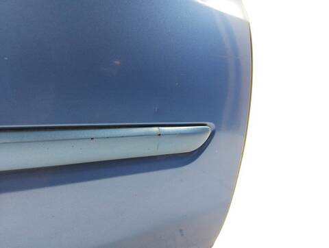 Foto 3ª: Puerta Delantera Derecha Renault Laguna GT 2 DCI TD FAP CAT M9R 178CV (2007)
