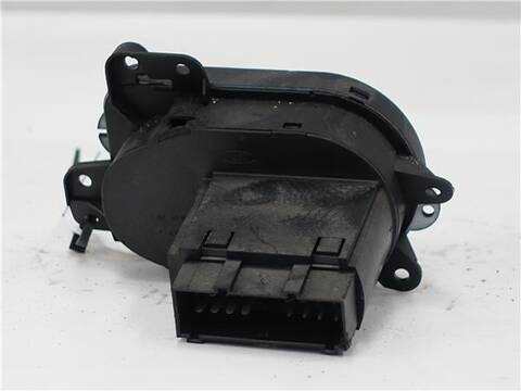 Foto 2ª: Mando Multifuncion Ford Fiesta 1.4 16V 80CV 59KW [FXJB] (2002)