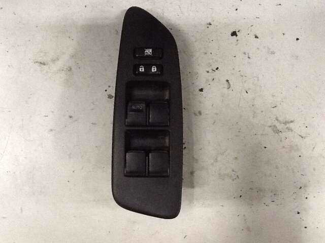 Botonera Elevalunas Toyota Auris 1.4 D4D 0CV