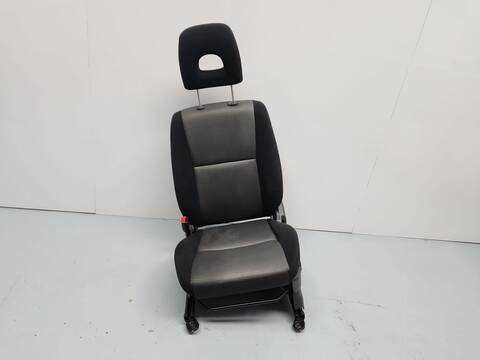 Foto 1ª: Asiento Delantero Izquierdo Suzuki Grand Vitara 2.0 HDI 110 16V 4X4 SQ 420D) 109CV 80KW [RHW] (2005)