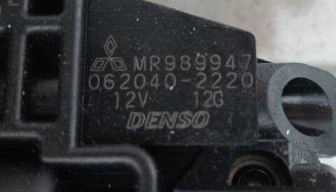 Foto 3ª: Elevalunas Eléctrico Delantero Derecho Mitsubishi Montero 3.2 DI-D AVANCE 5-PTAS.) 160CV [4M41] (2000)