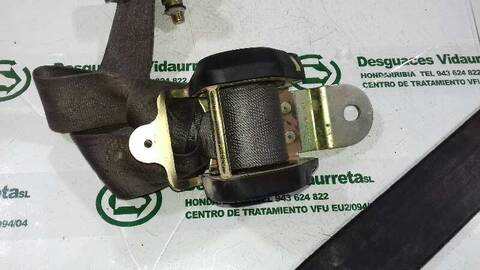 Foto 3ª: Cinturón Delantero Derecho Nissan Patrol 2.7 TD 116CV 85KW [TD27T] (1999)