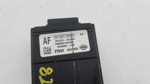 Foto 3ª: Centralita Motor ECU Nissan Qashqai ACENTA 110CV 81KW (2016)
