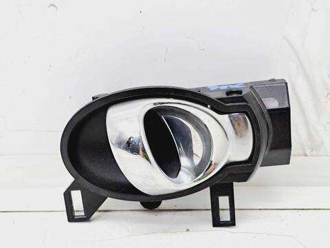 Maneta Interior Delantera Derecha Nissan Juke ACENTA 110CV 81KW