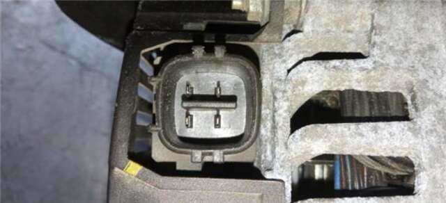 Foto 3ª: Alternador Toyota Corolla 1.8 SOL [1.8 LTR. - 95 KW 16V CAT] [1ZZ-FE]