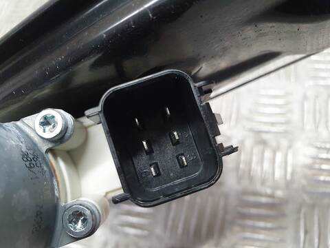 Foto 3ª: Elevalunas Manual Trasero Izquierdo Land Rover Range EVOQUE 150CV 110KW [204DTD] (2020)