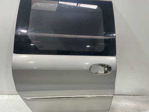 Foto 2ª: Puerta Lateral Corredera Derecha Kia Carnival 2.9 CRDI LX 144CV 106KW [J3] (2004)