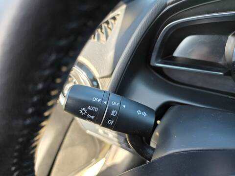 Foto 1ª: Mando Luces Mazda 2 ZENITH 116CV 85KW (2016)