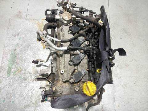 Foto 2ª: Despiece Motor Renault Kangoo 1.9 DCI 4X4 84CV 62KW [F9Q 790] (2005)