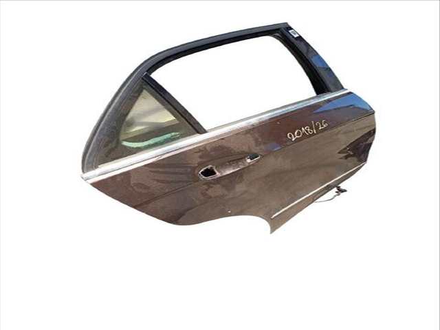 Foto 1ª: Puerta Trasera Derecha Mercedes Clase E 180 E 220 CDI - BLUETEC 212.001 212.002) 170CV (2009)