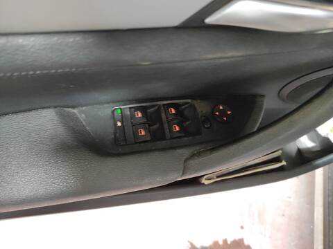 Botonera Elevalunas Bmw X1 2.0 D E84) 177CV 130KW N47D20C
