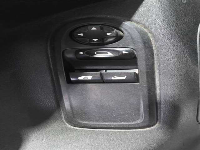 Botonera Elevalunas Citroen C3 BUSINESS 68CV 50KW