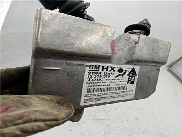 Foto 2ª: Centralita Airbag Opel Corsa 1.4 COLOR EDITION [1.4 LTR. - 74 KW 16V] [A 14 XER / LDD]