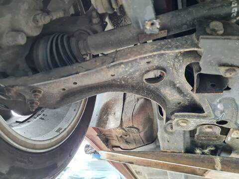 Foto 1ª: Brazo Suspension Delantero Derecho Volkswagen Polo ADVANCE 75CV 55KW [CFWA] (2012)