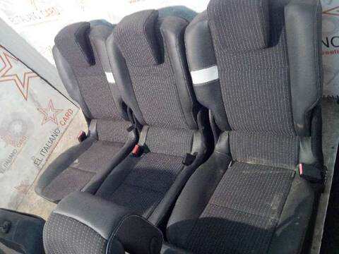 Foto 4ª: Asientos Traseros Renault Scenic LIMITED 110CV 81KW [K9K836] (2012)