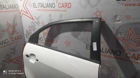 Foto 3ª: Puerta Trasera Derecha Kia Rio CONCEPT 86CV 63KW [G4LA] (2014)